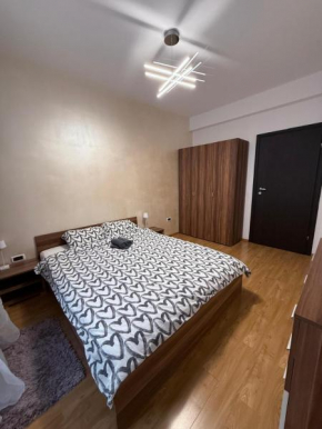 Comfort Stay Apartment - Free Parking & Wi-Fi